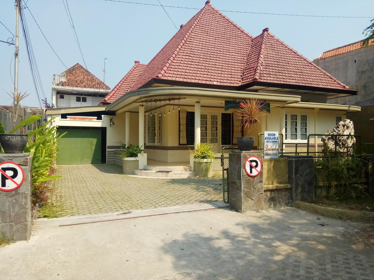 Doeloerkoe Homestay Surakarta  Luaran gambar