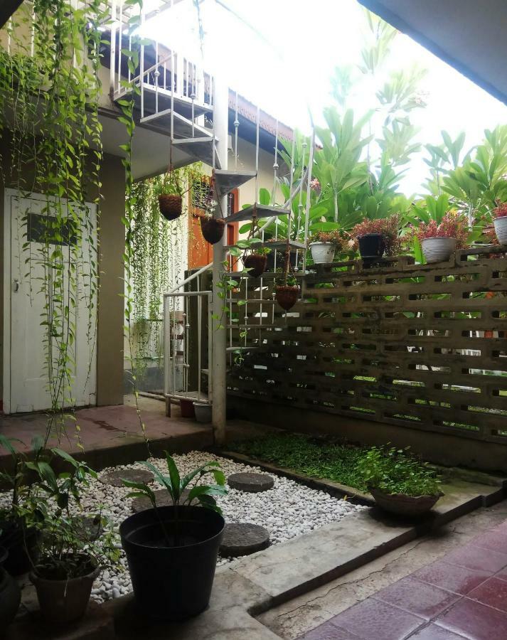 Doeloerkoe Homestay Surakarta  Luaran gambar