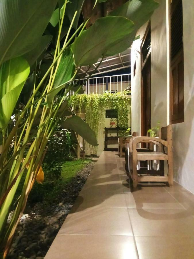 Doeloerkoe Homestay Surakarta  Luaran gambar